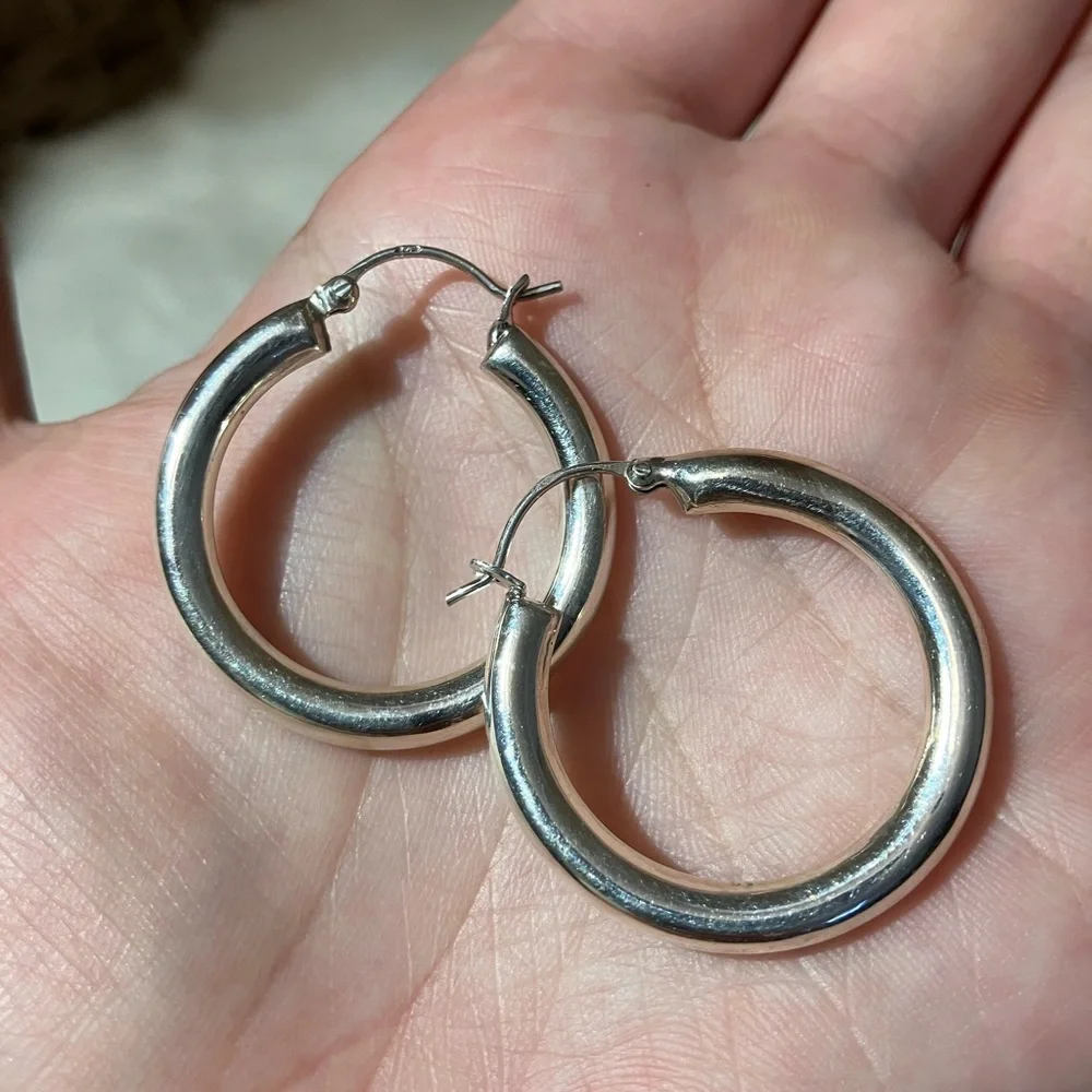 1 inch Sterling Silver Hoop Earrings